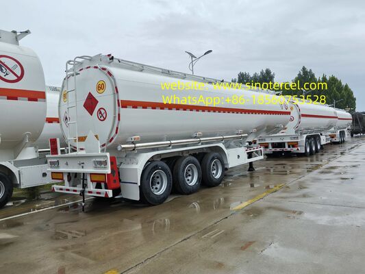 Semi-Tanker Trailer Pentane Semi-Trailer 3 assen 30CBM -60CBM Materiaal kan worden aangepast